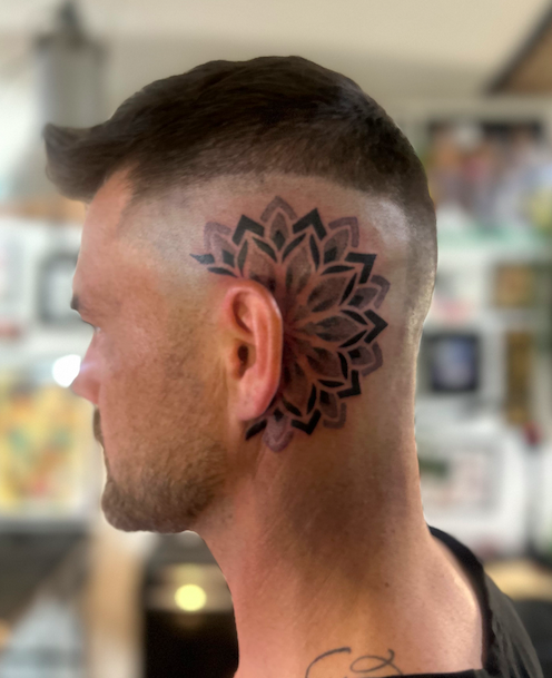 Maskita tattoo en piercing werk